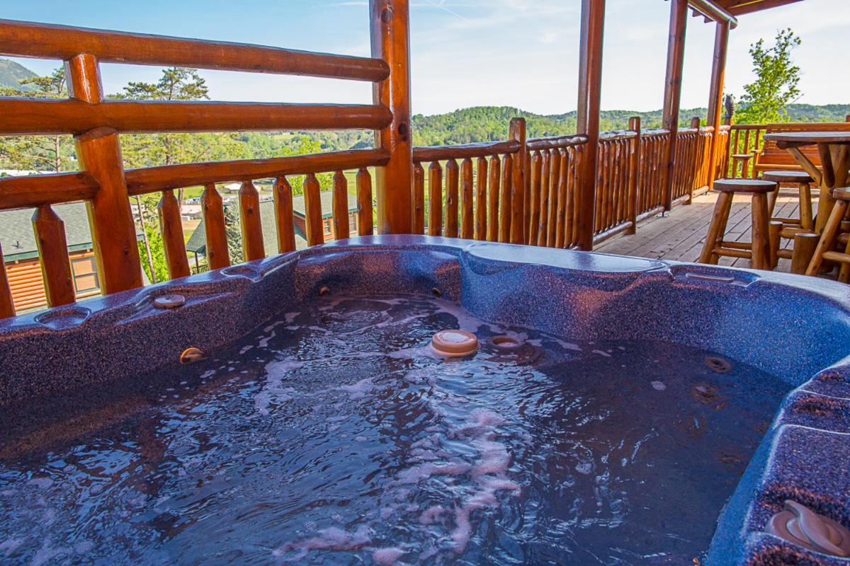 Апартаменты Misty Mountain Hideaway Пиджен-Фордж Экстерьер фото