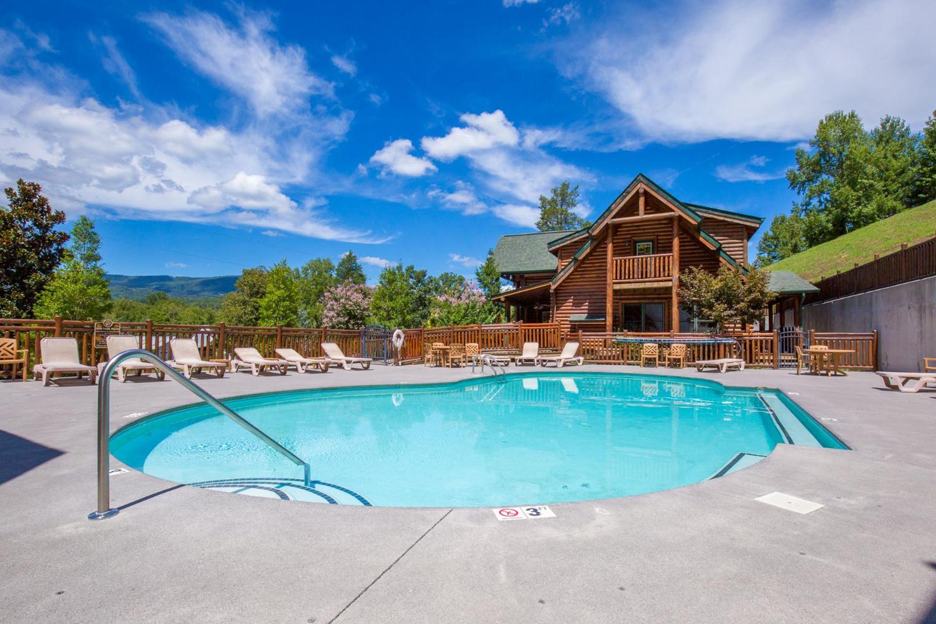 Апартаменты Misty Mountain Hideaway Пиджен-Фордж Экстерьер фото